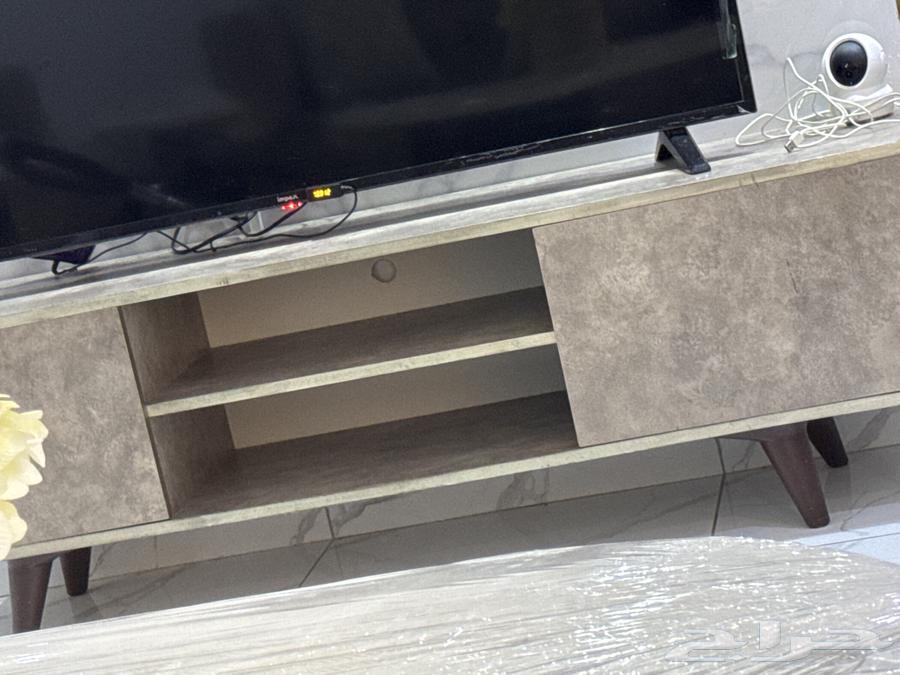 طاولة تلفزيون64466725720579110
