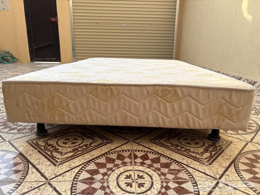 اثاث جلستين حديد و قاعدتين سرير64468754128898111