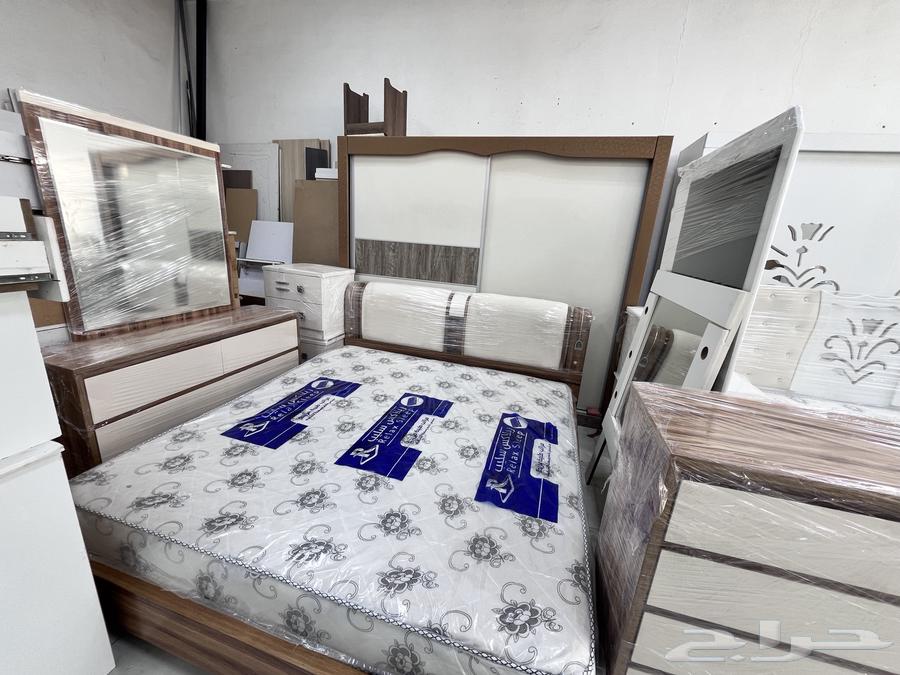 دولاب وغرفة النوم مستعمل نظيف للبيع64466067106435113