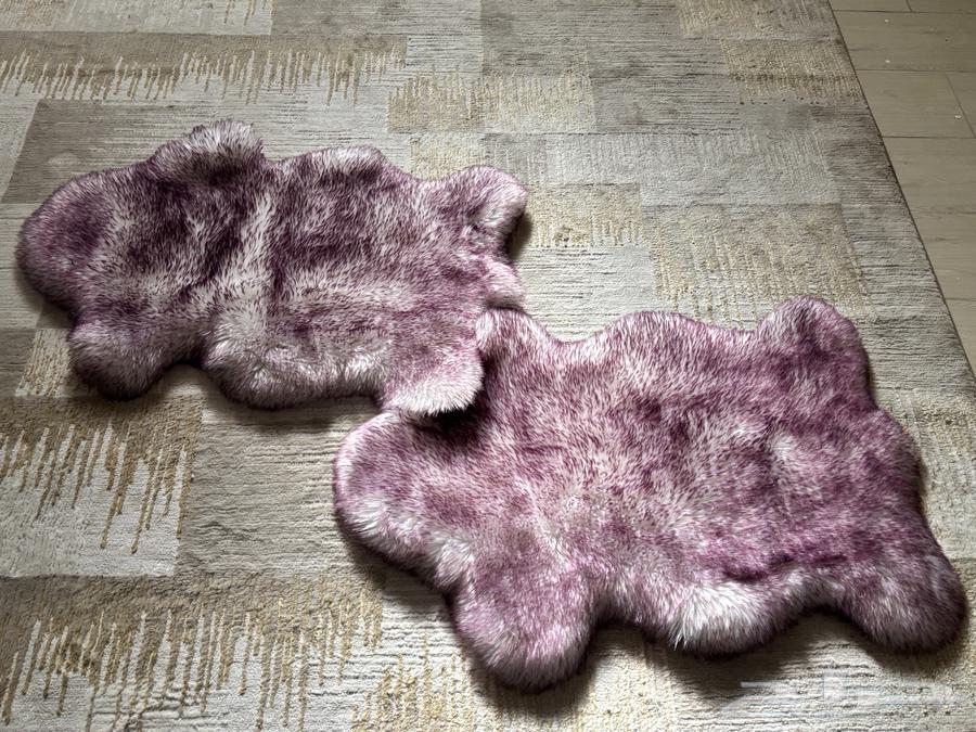 ثلاث مفارش بنفسجية للبيع64464831495938110