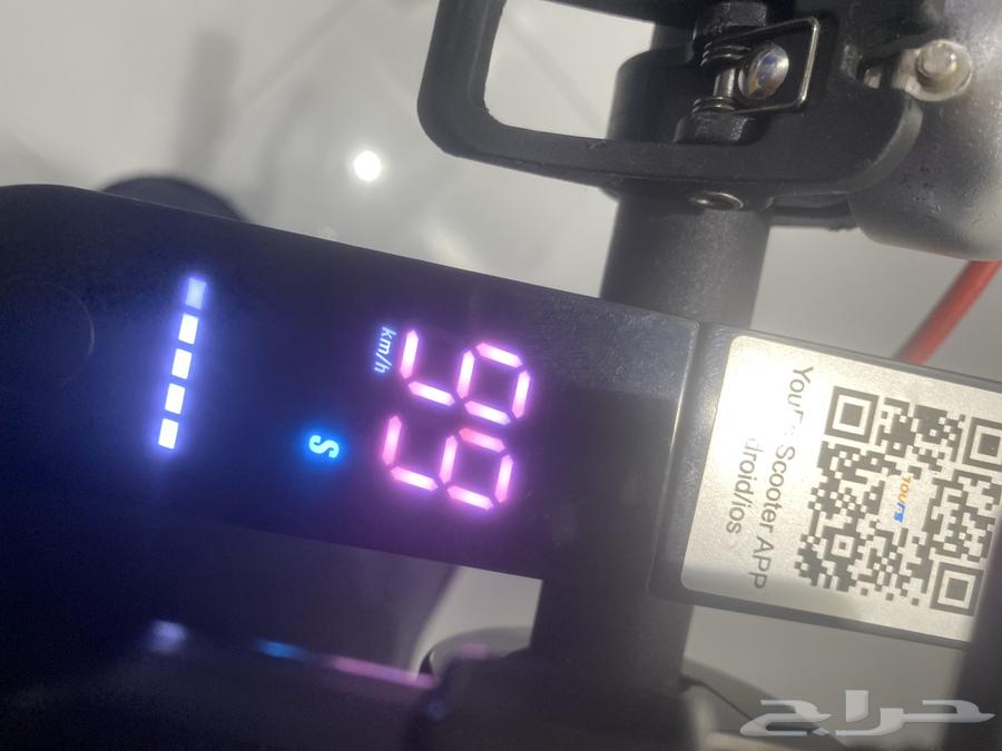 Used electric standing scooter, used for 3 months with all accessories included64469837086977114