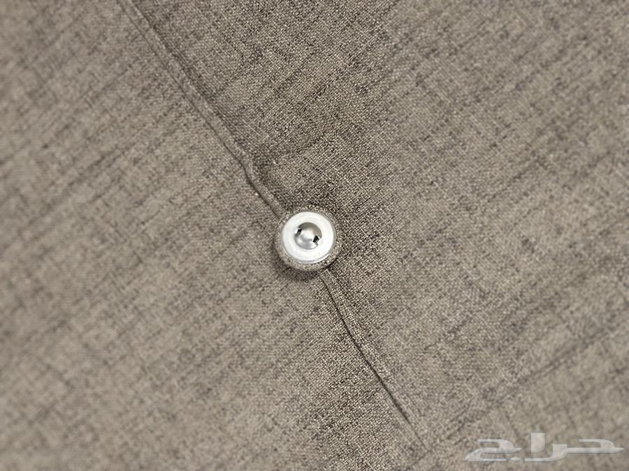 كنب صاله مكون 6 قطع نظيف جدا وشبه جديد فيه زر طايح واحد بس64468412226051110