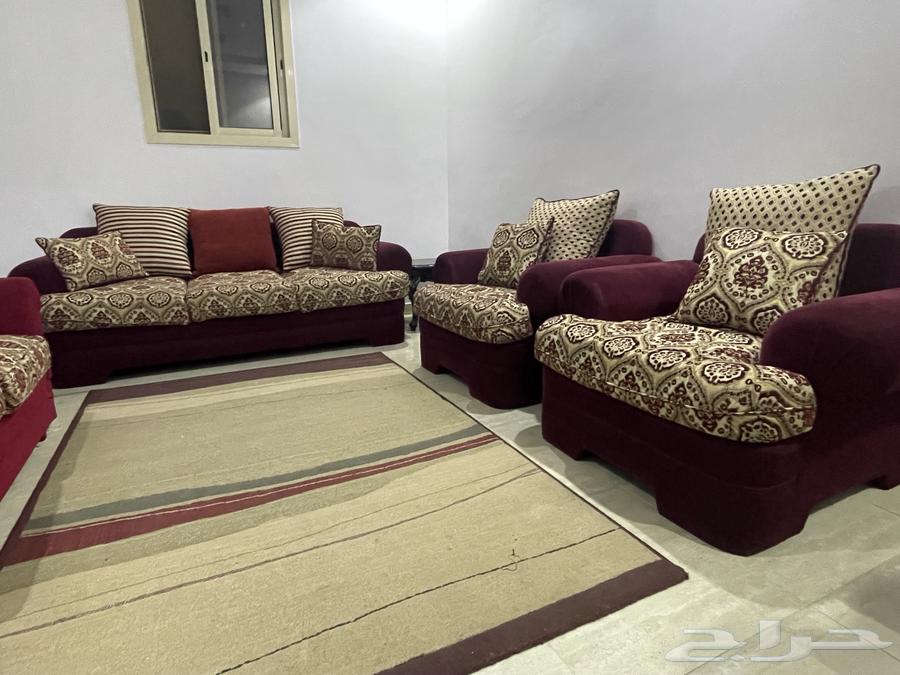 Sofa64470772941826113