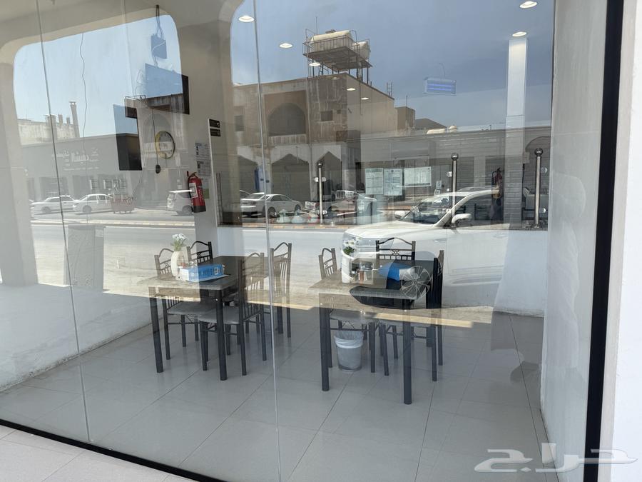 للبيع بوفية في الخفجي بكامل معداتها64467158065153111