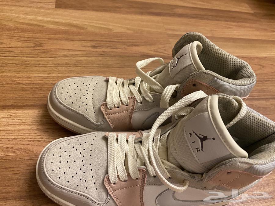 شوز جوردن نسائي للبيع64470772982529111