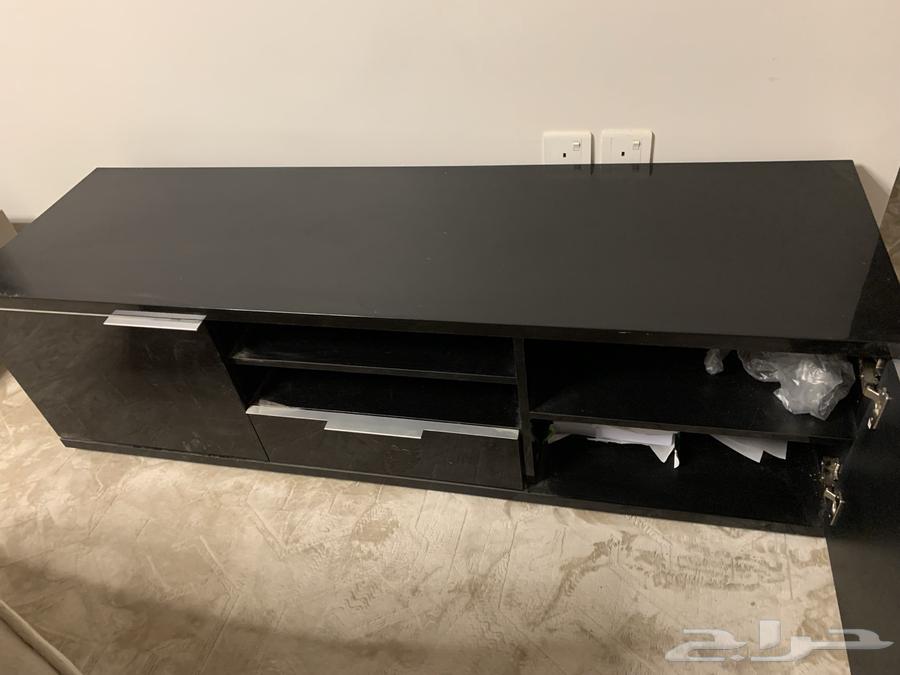 طاولة تلفزيون64467996320769110