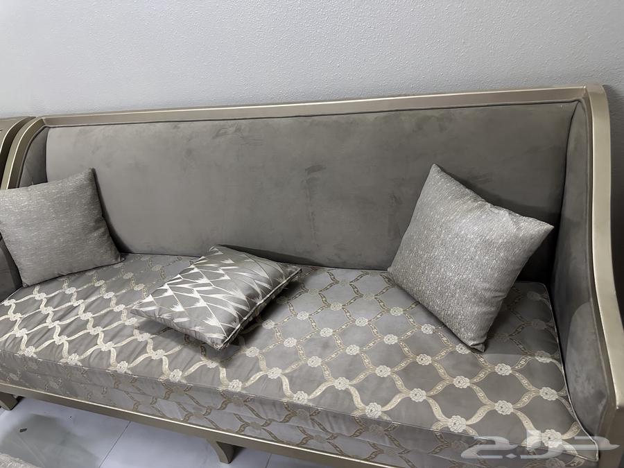 كنب صاله 11 شخص . طقم طاولات 8 قطع . طاوله شاشه64468524521089111