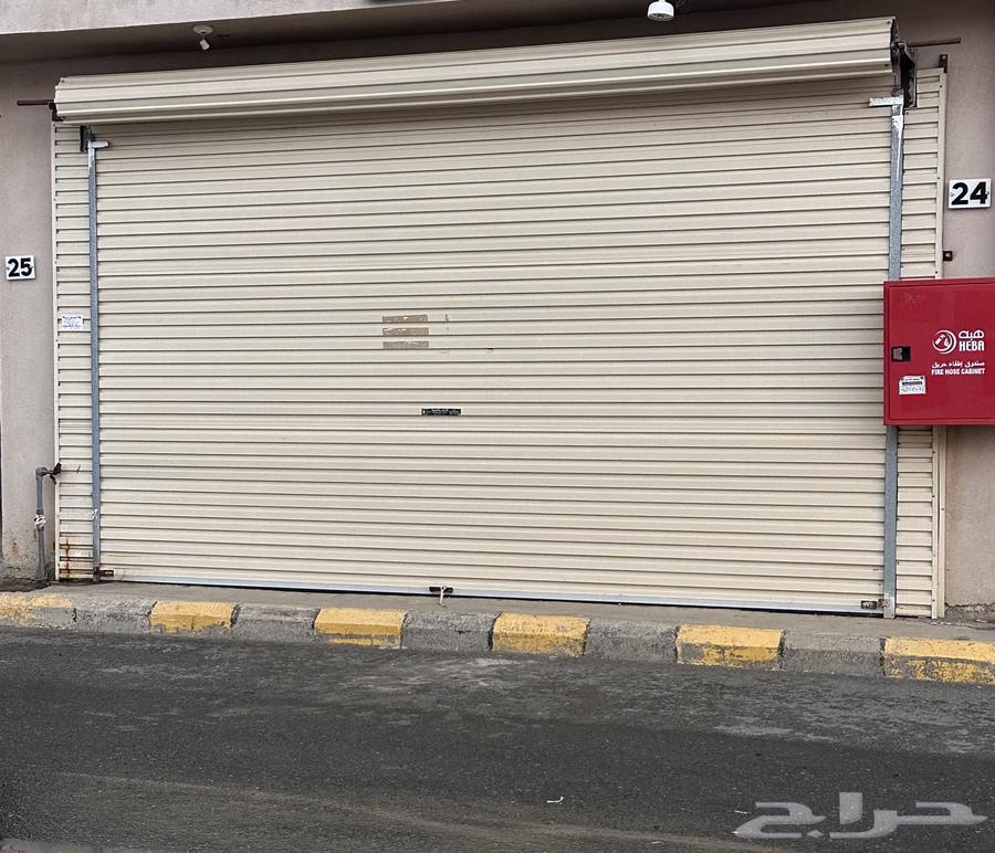 باب سحب للبيع64468801212417110