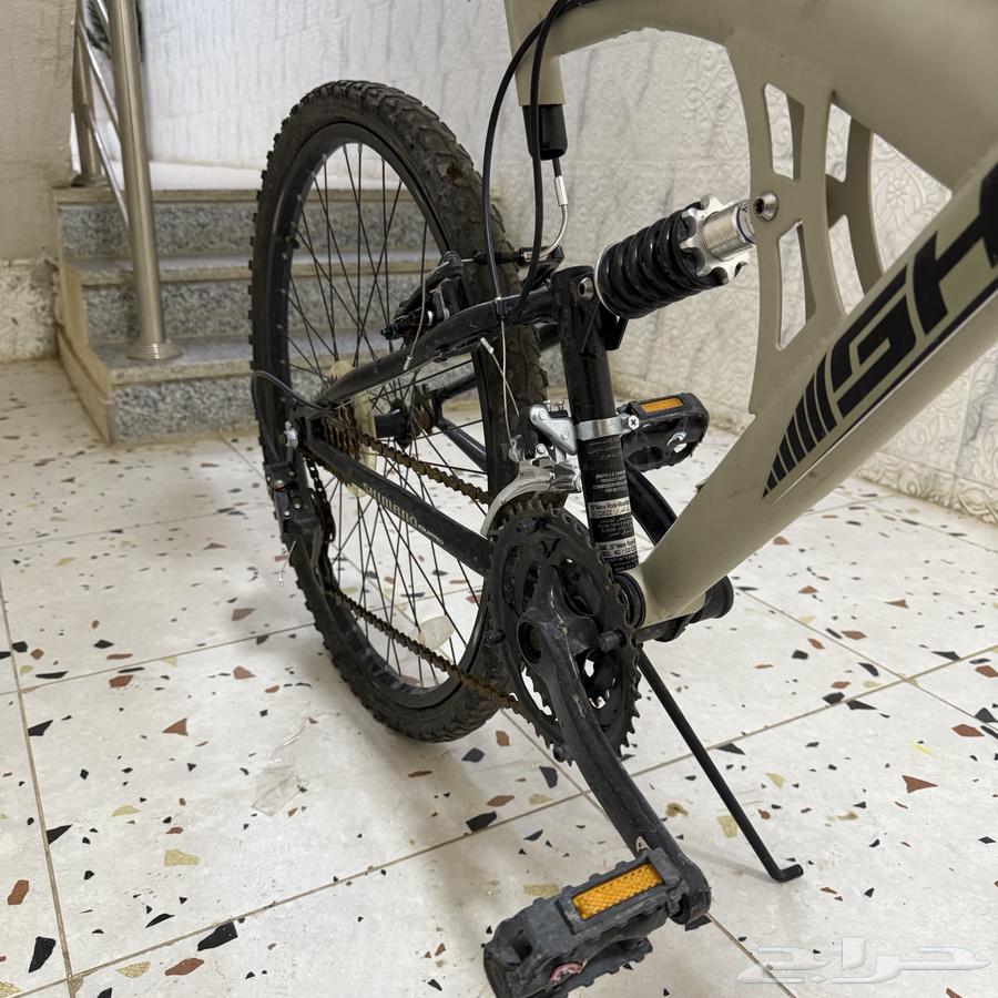 دراجه هوائية مقاس 26 ضد الصدمات شبه جديده64465926448897114