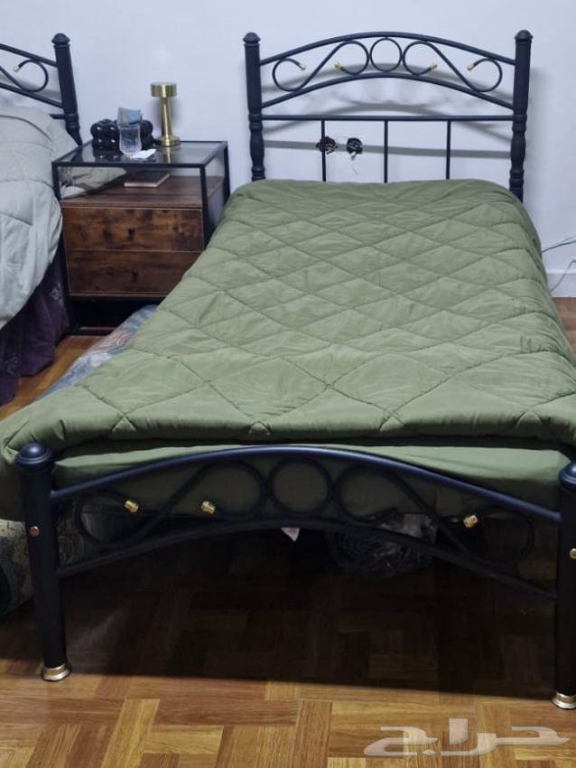 سريرين مفردين للبيع64466947391105110