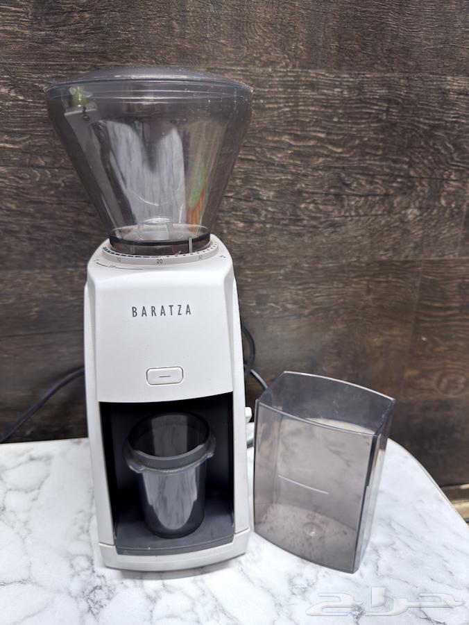 Coffee Machine and Grinder64423877702913114