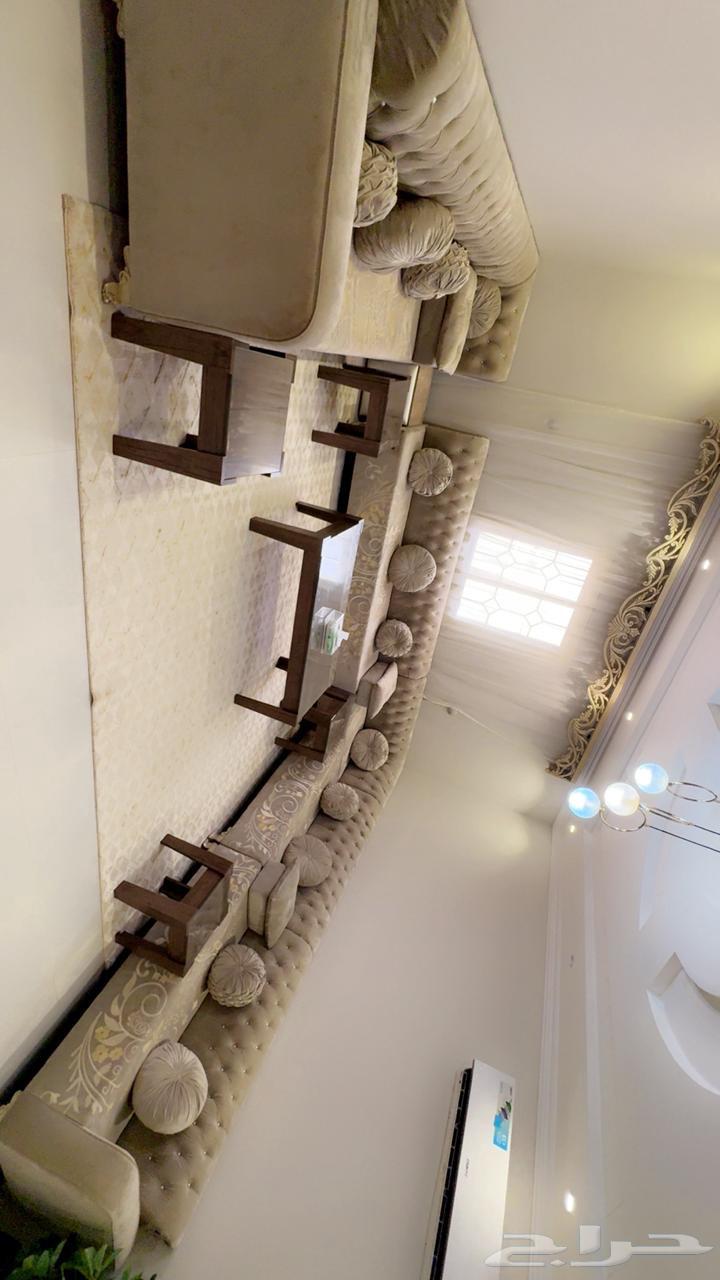 Used sofas and tables for sale, price 250064470292441218111