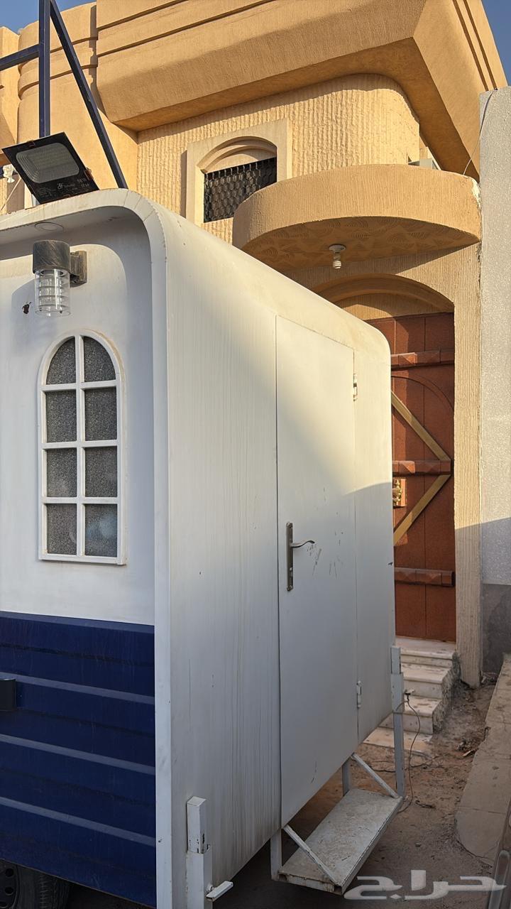 فود ترك للبيع 18 الف جاهز فيه مكيف وفيه بعض المعدات64596489476611110