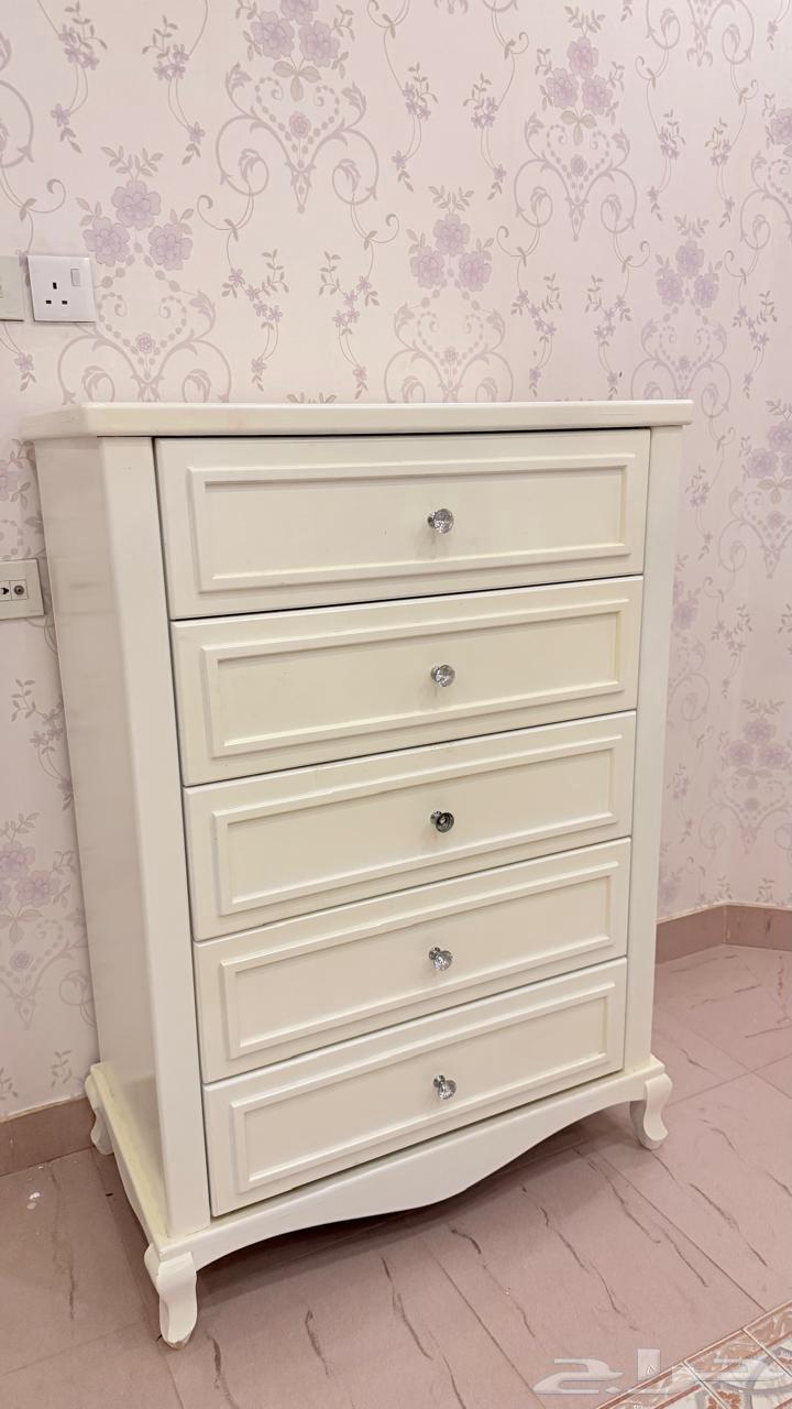 غرفة نوم مستعملة للبيع64466474581891112