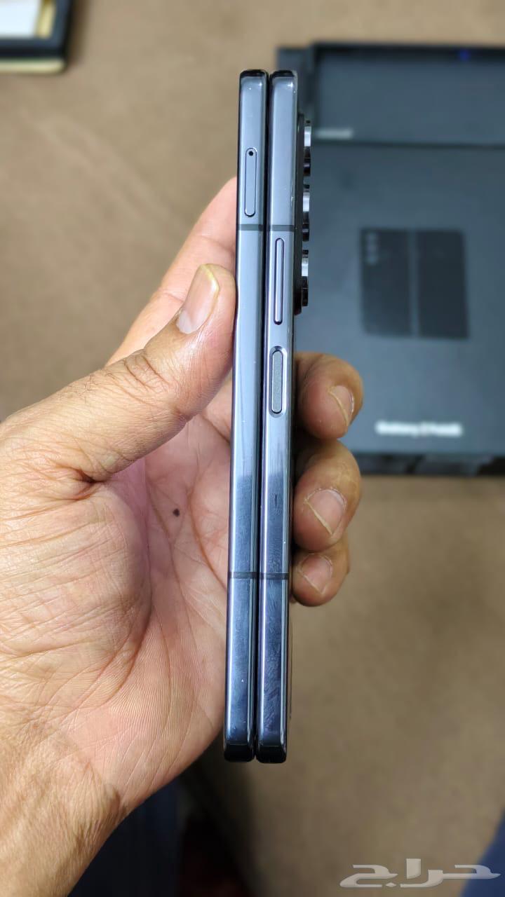 سامسونج زد فولد 5 بسعة 512 جيجابايت بحالة جيدة64464775439107112