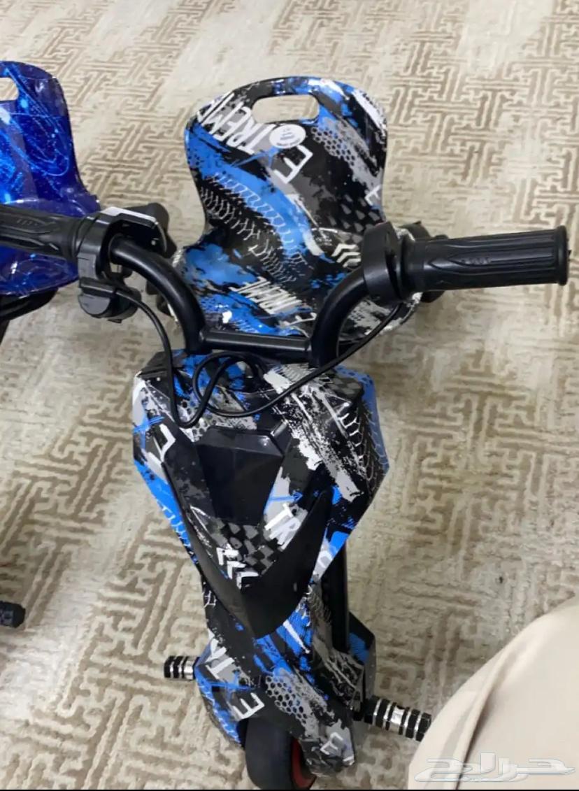 2 scooters for sale, used, almost new64470497758466112