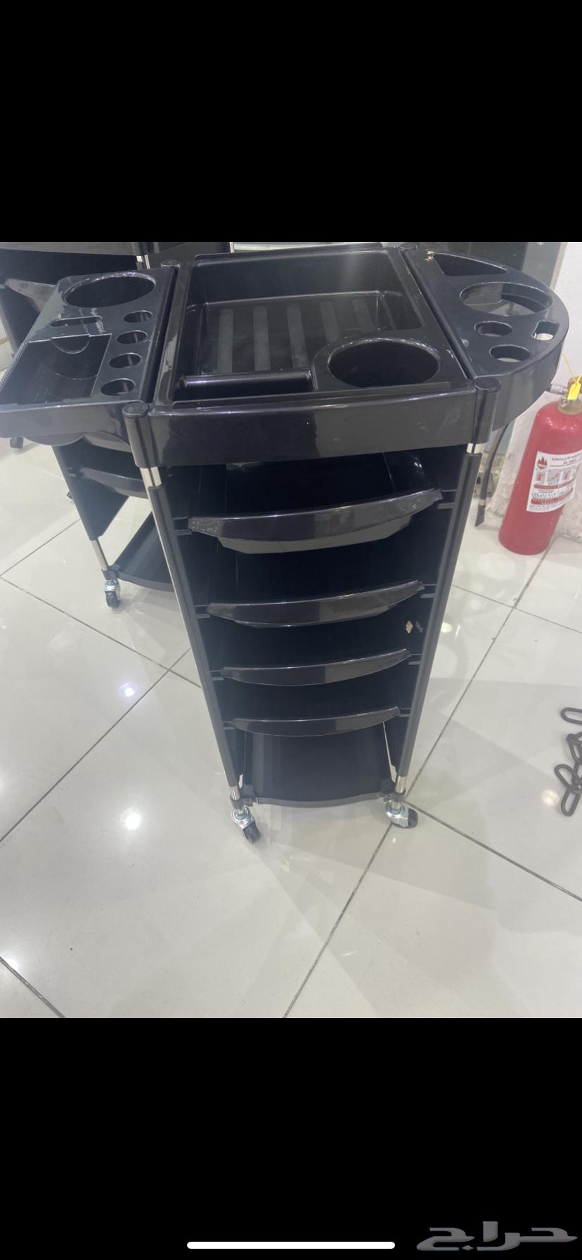 Barber chairs and everything related to men's and women's salons64470264927490113