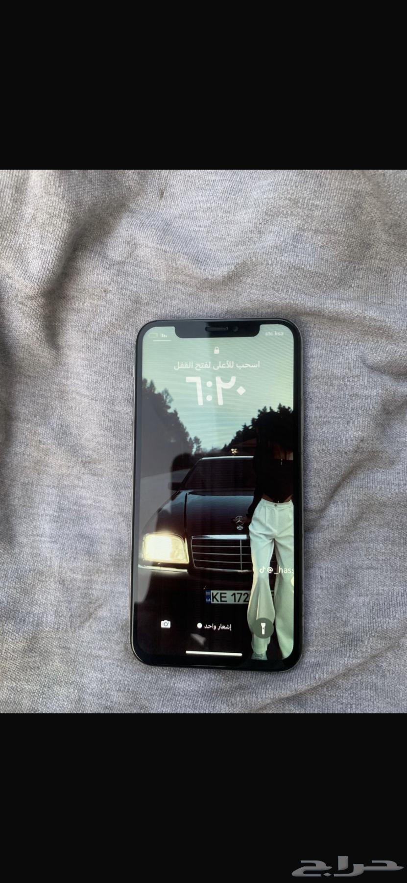 Regular iPhone X for sale64469459744129110