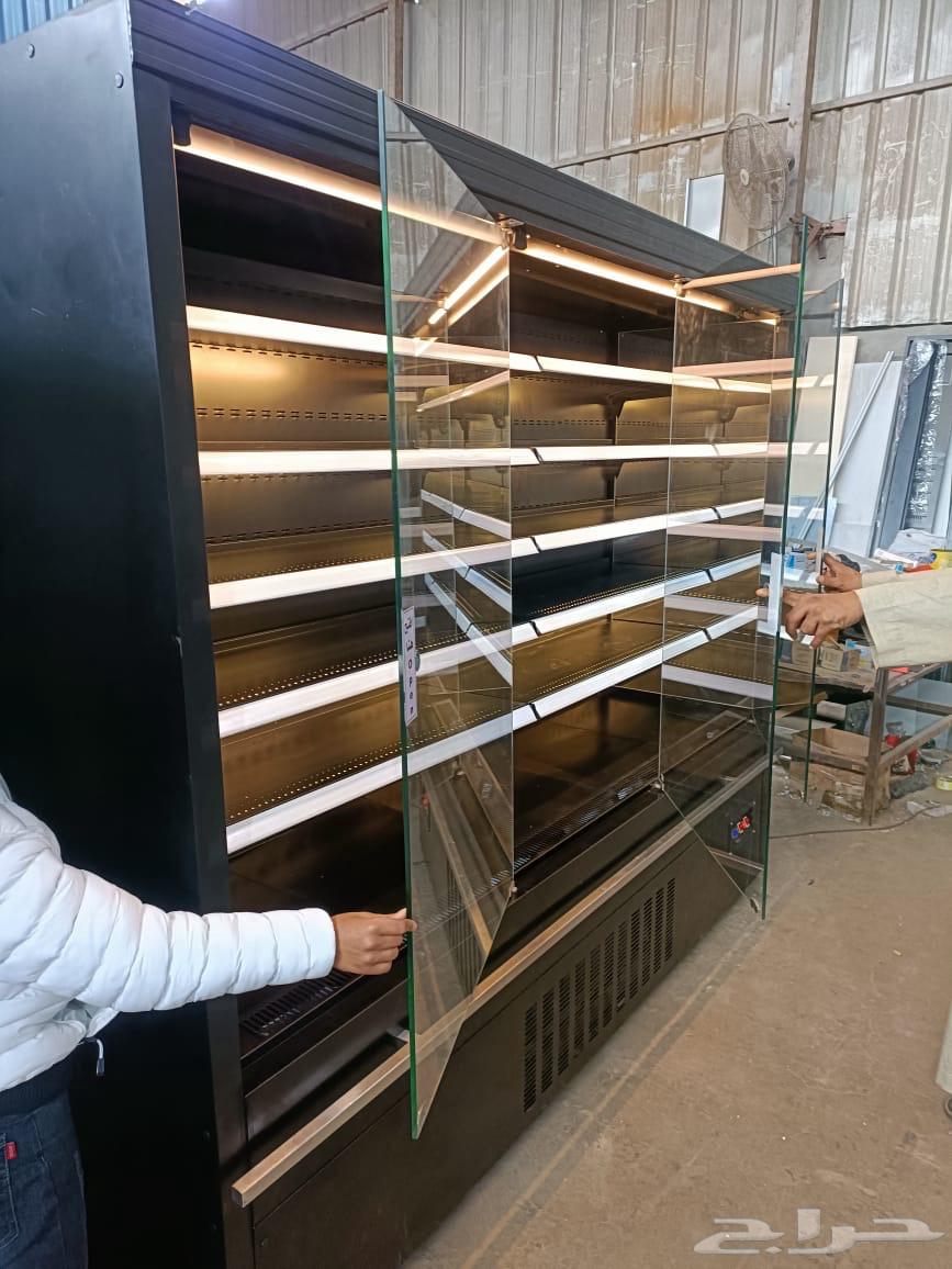 Refrigerated display fridges, cooling and freezing rooms at competitive prices64466263504129114