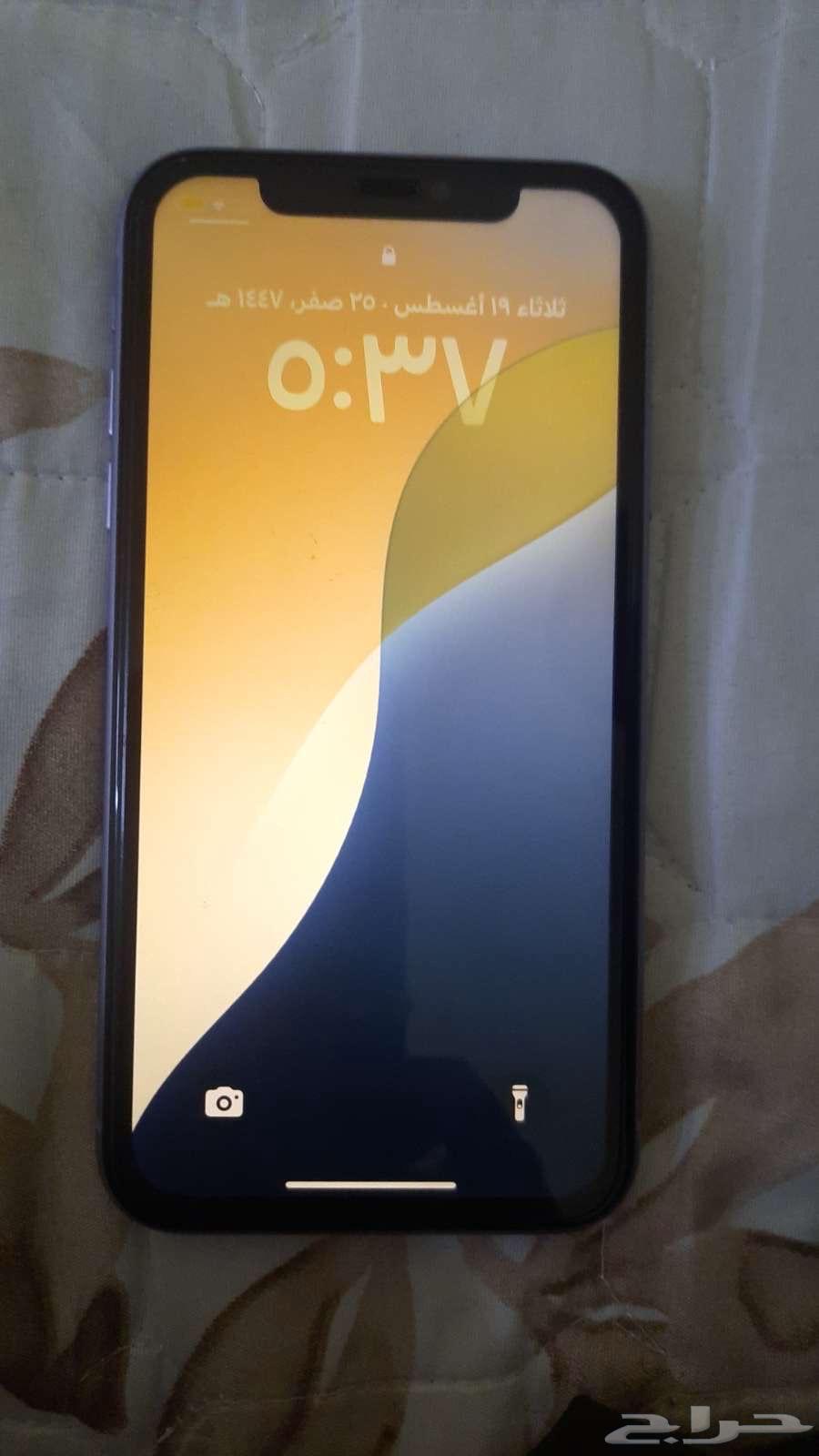 ايفون 11 عادي نضيف جدا64469264251138111