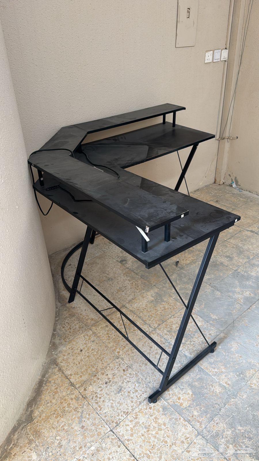 طاولة بي سي للبيع64468398414467112