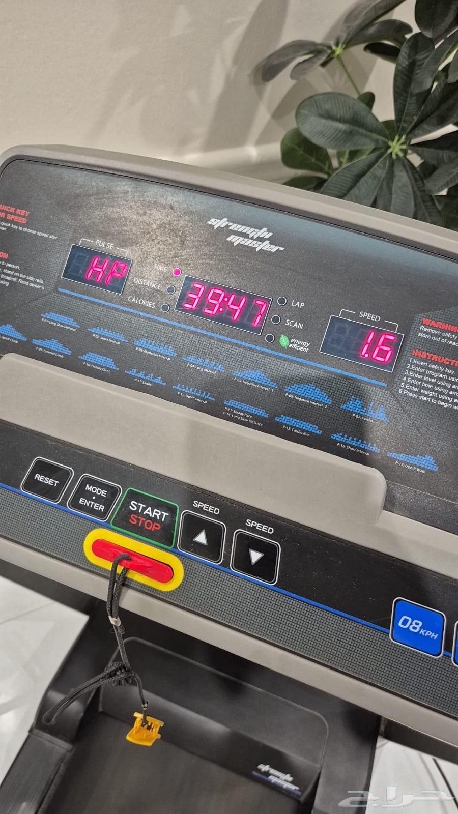Treadmill64465926415619114