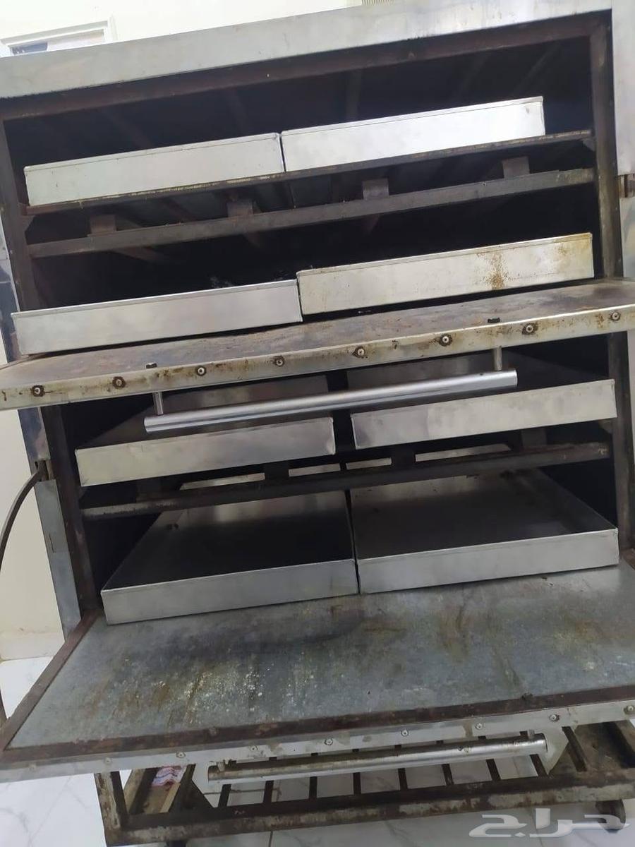 فرن طواجن وبيتزا بحاله ممتازه جدا64466039129345111