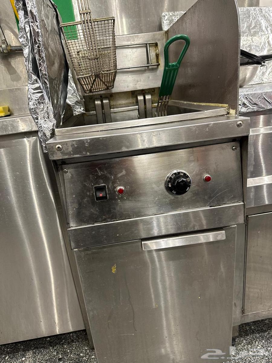 قلاية بروستد وبطاطس ايطالي مستعمل سنه نظيففف64471512645634111