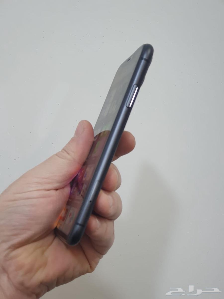 iPhone 11 128GB capacity available with Tamara64469501653635111