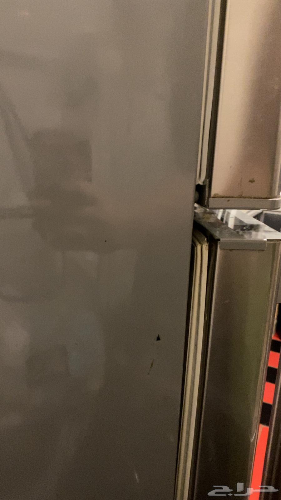 Refrigerator at an attractive price64475198650881111