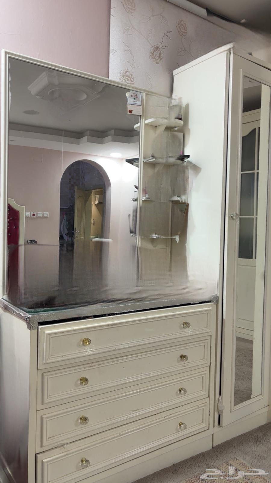 طقم دواليب للبيع64477255030401111