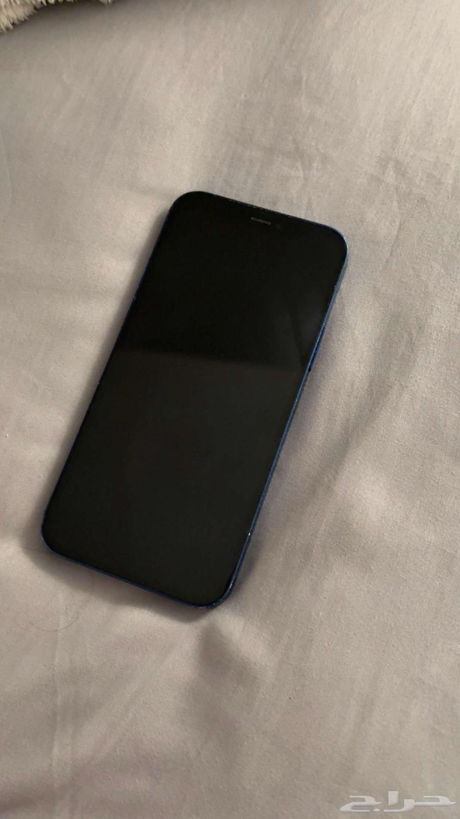 ايفون 12 العادي شاشته الاصليه غير مفكوك لايوجد كسور64472550677889113