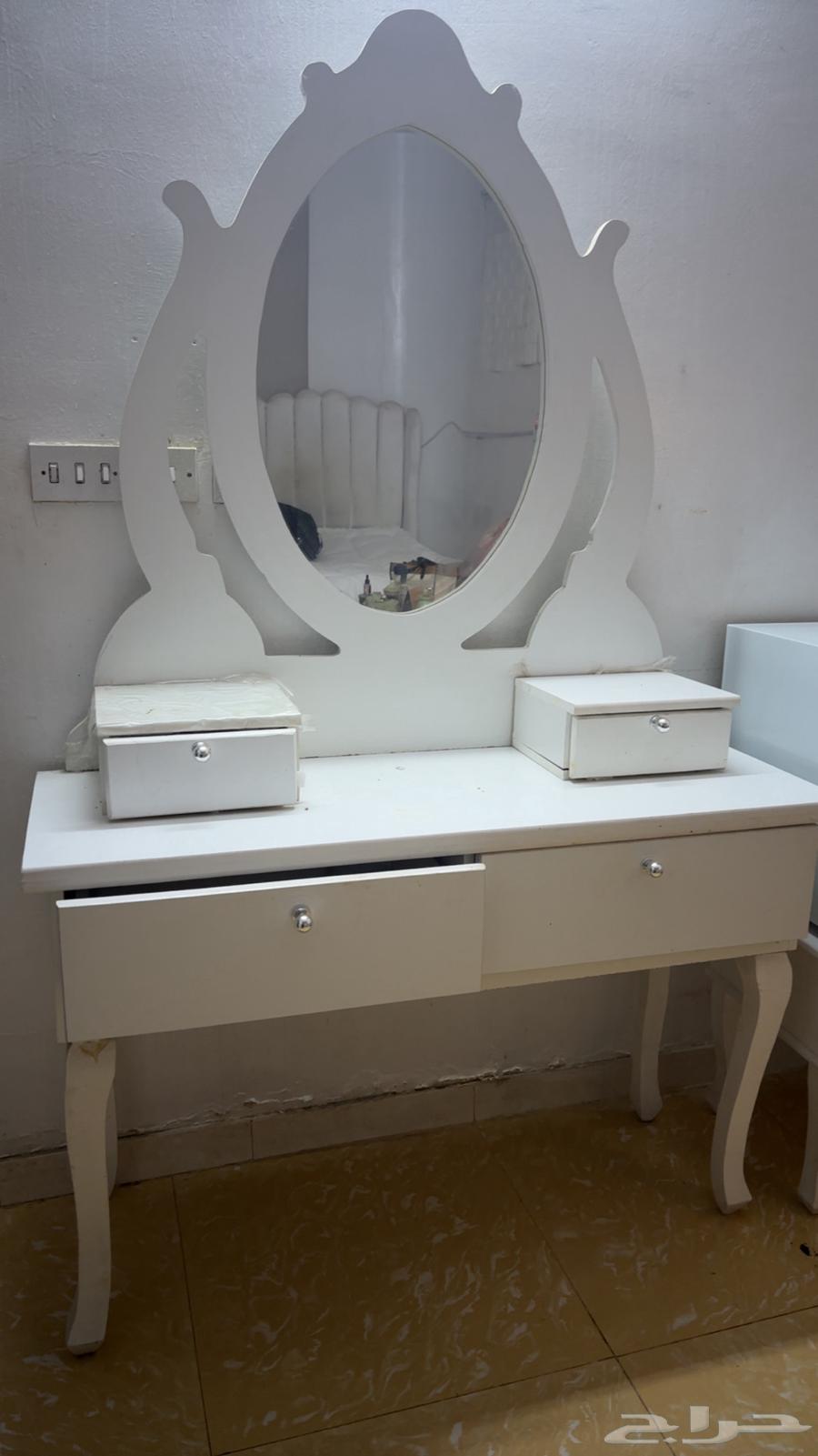 سرير وتسريحه ايكيا64472699697027113