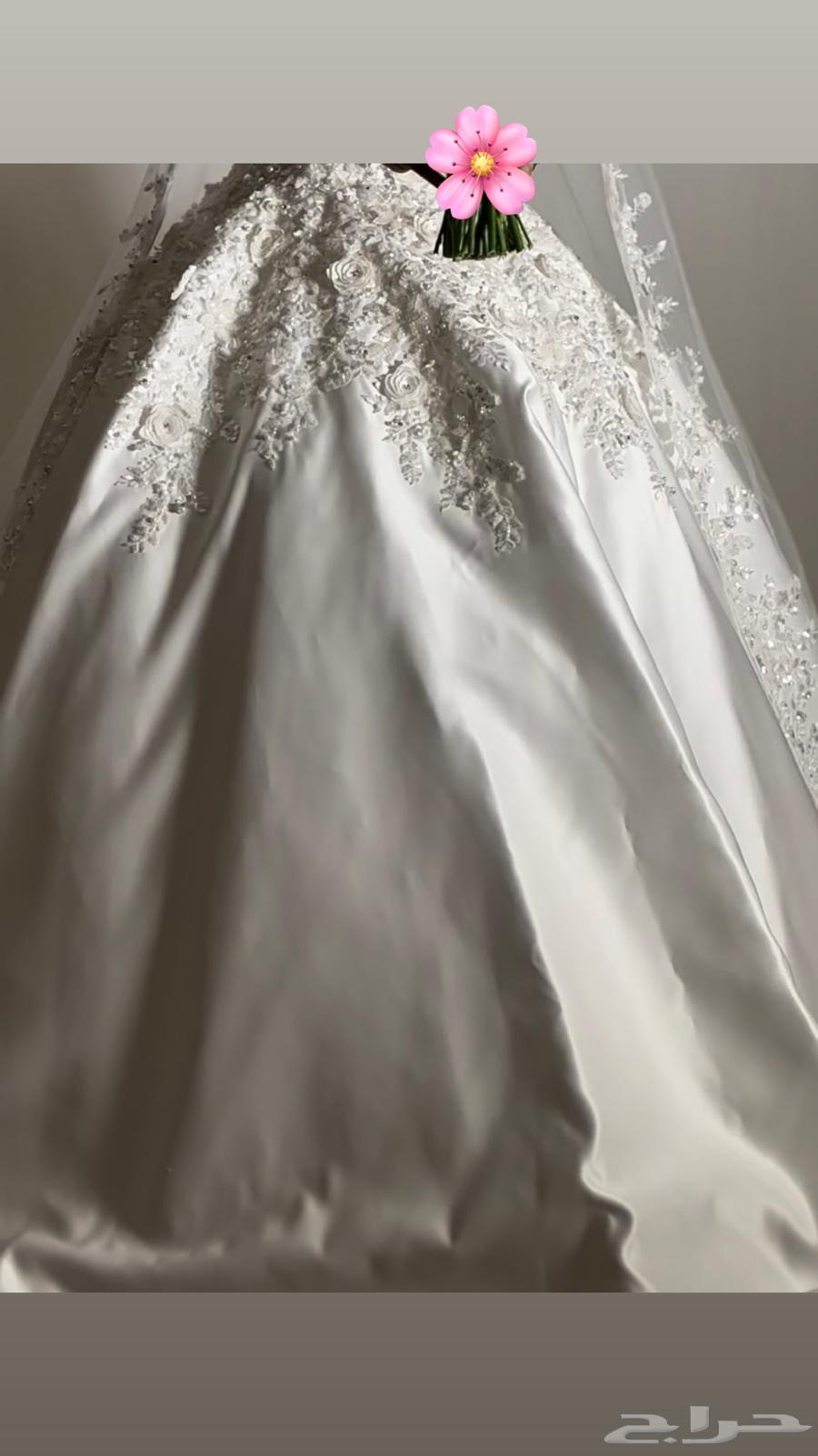 فستان زفاف للبيع64426550678401110