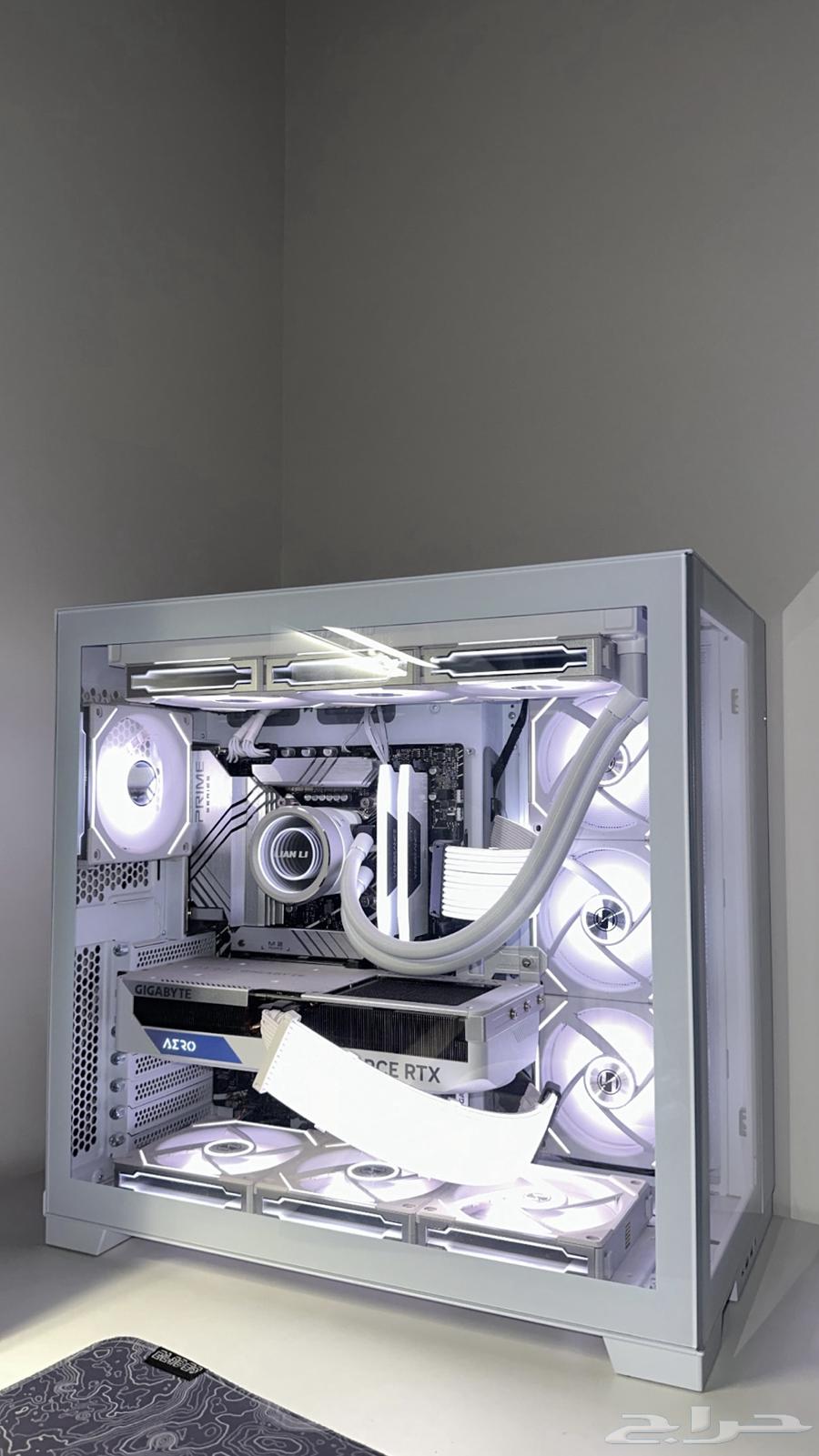 سيت اب ابيض متكامل بمواصفات جبارة 4070TI64472415467906111