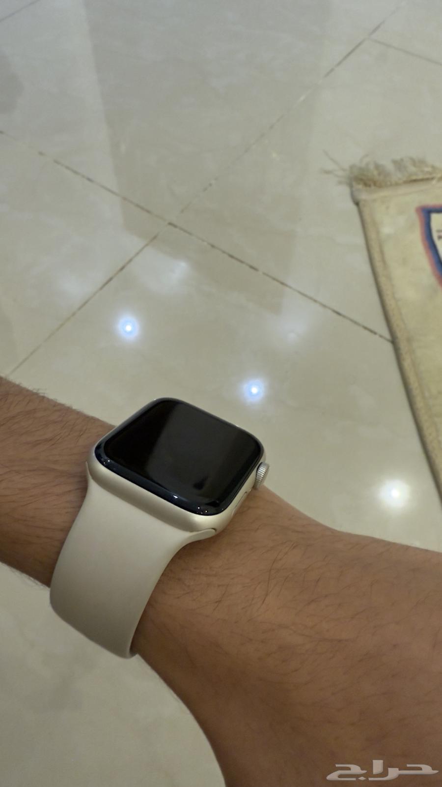 للبيع ساعة ابل SE الجيل الثاني64473177380355111