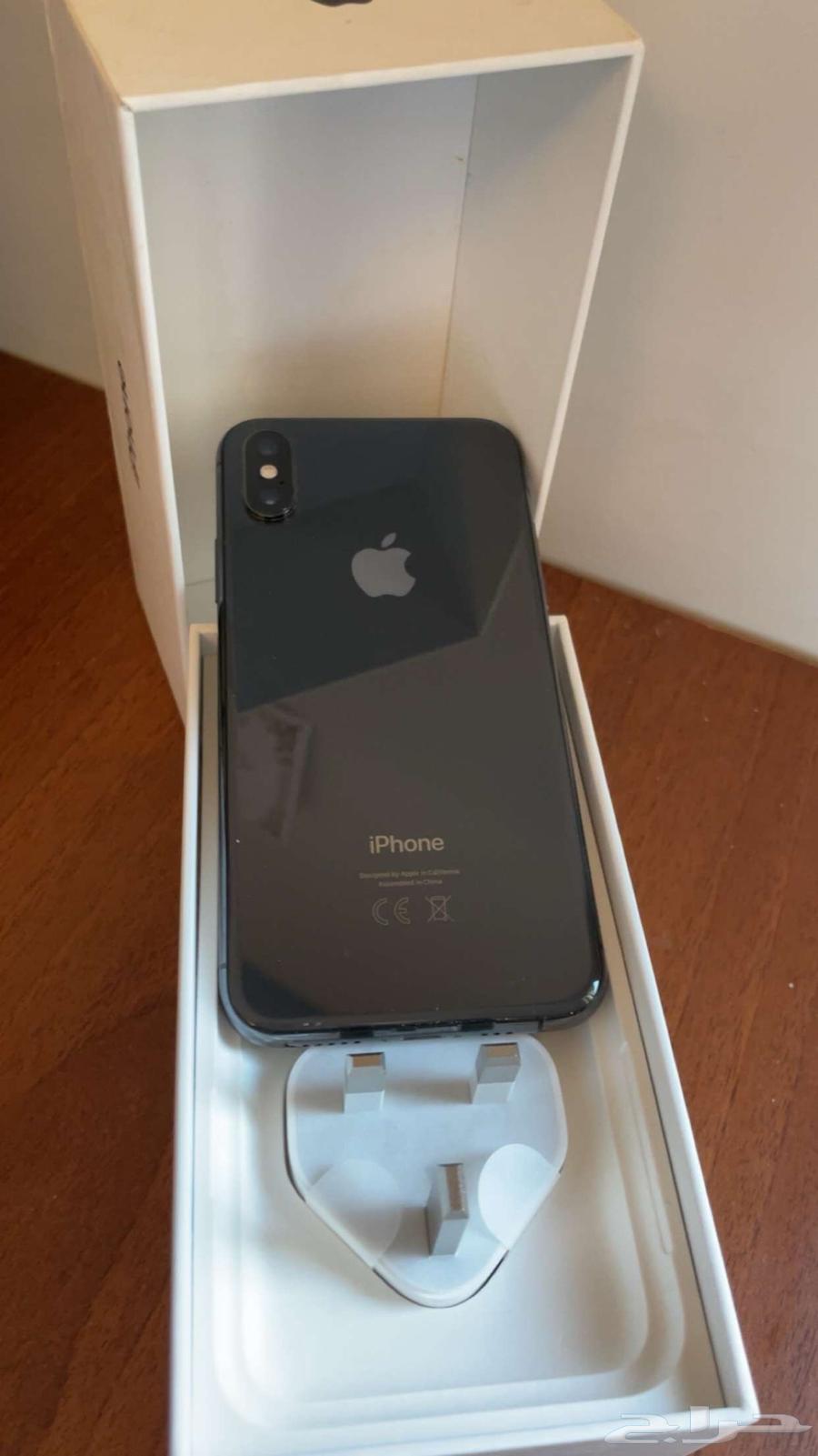 iPhone xs512 the device is almost new64475556875267112