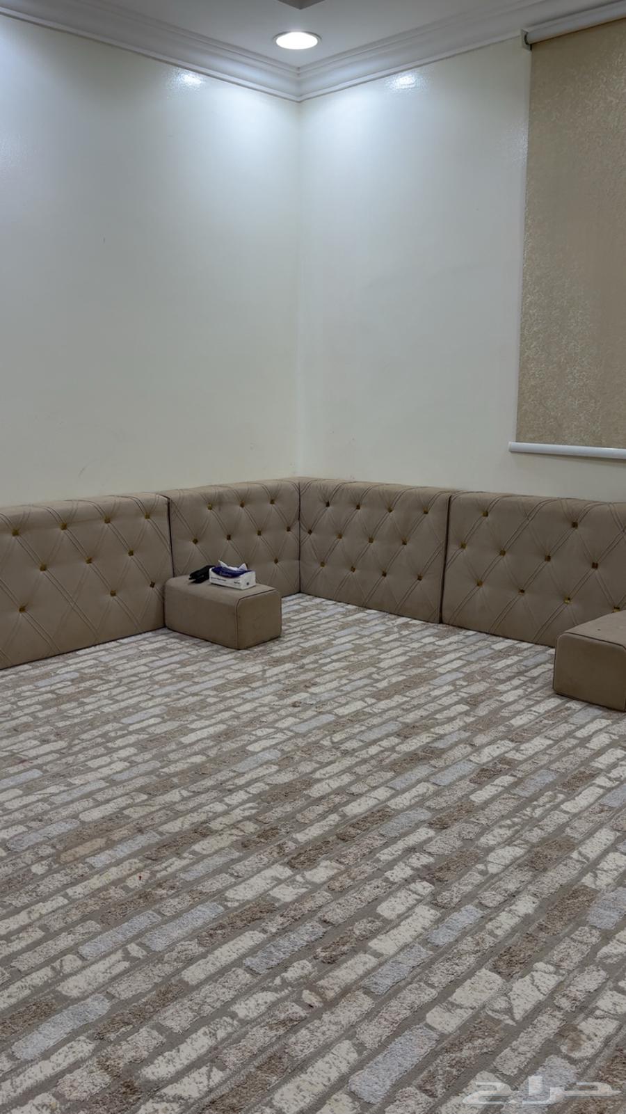 للبيع كنب مجلس ومكتبه حق تلفزون64472415575681111