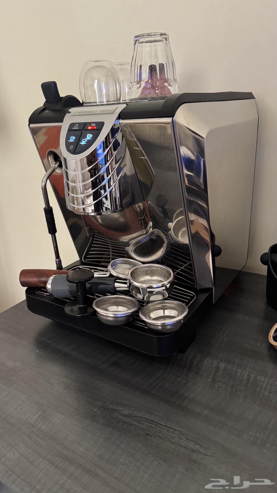 للبيع مكينة قهوة نوفا سيمونيلي مع Opv64474283687937110