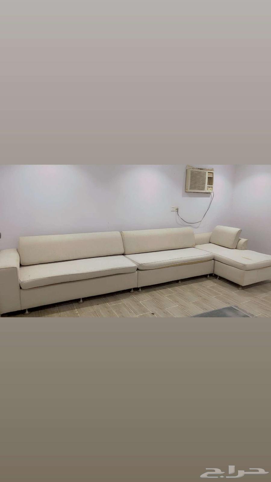 كنب صاله مكون من اربع قطع لون بيج64473191613441113