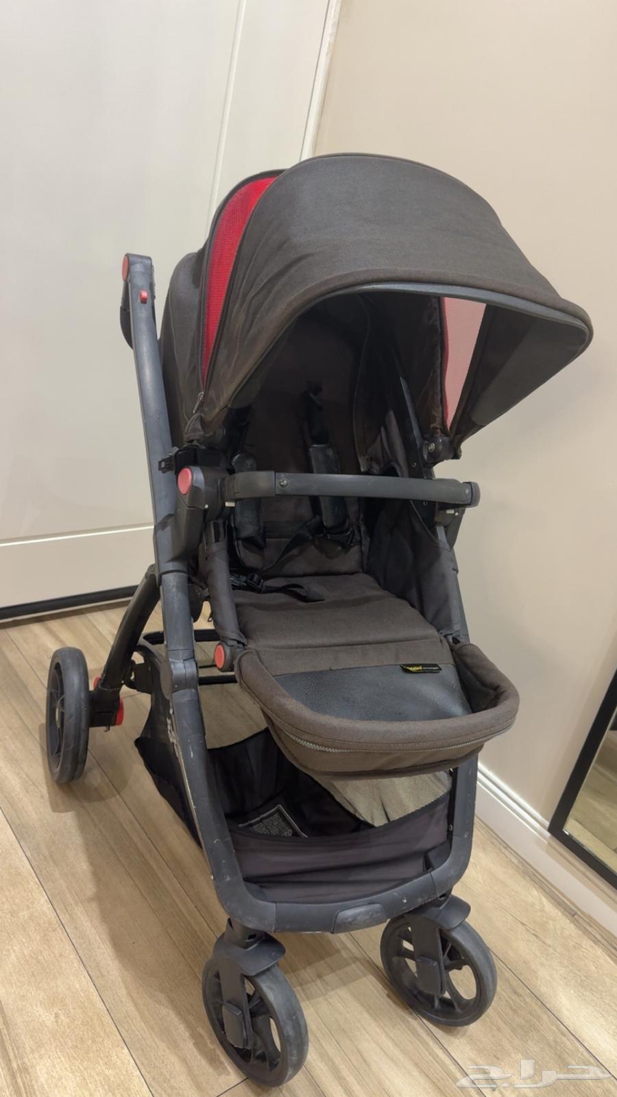 Giggles brand children's stroller from Center Point64477282907779113