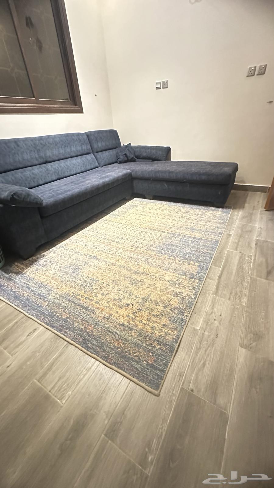 L-shaped sofa64474790592771110
