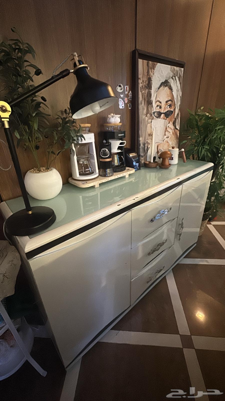 كورنر قهوة64476475147522110