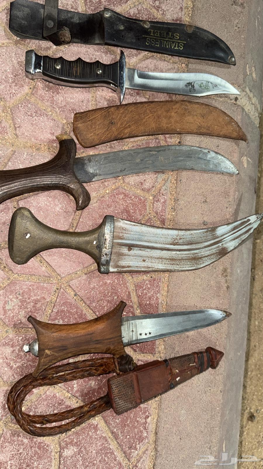 للبيع خناجر قديمه64471924780801110