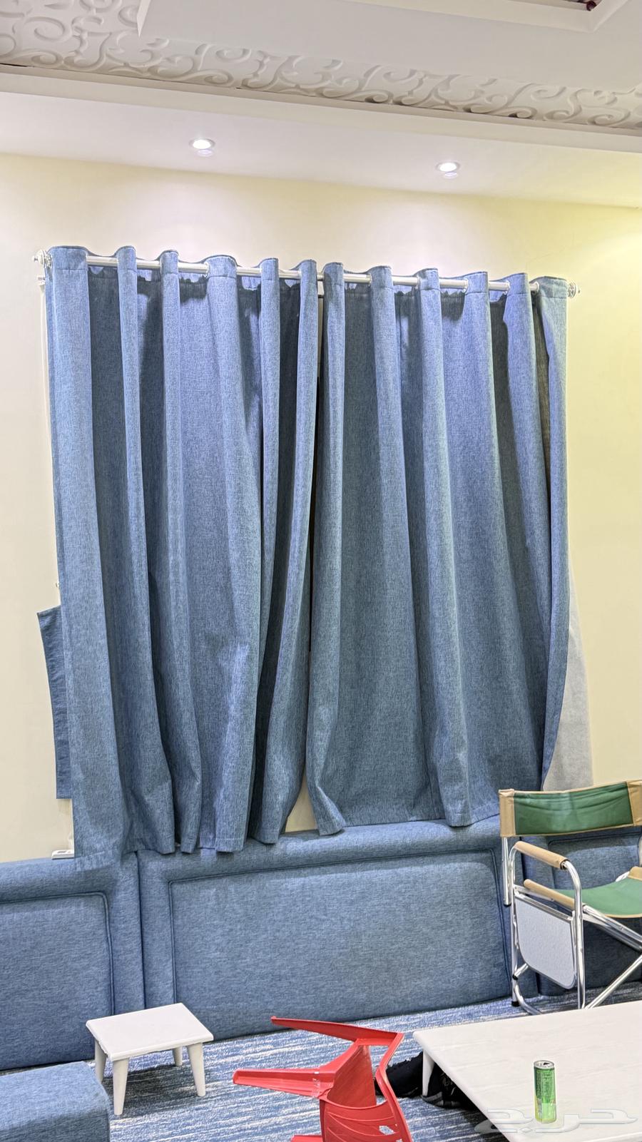 اثاث منزل مساند عربية خشب ومساند عادية وطاولة مدخل وطاولات64473261730307112