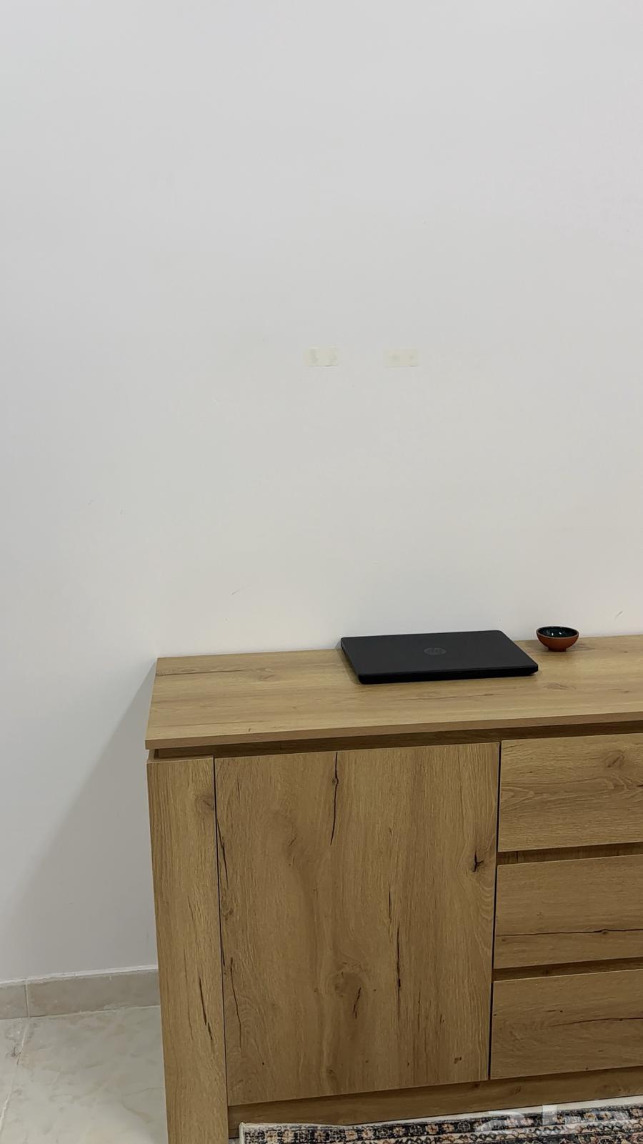 كورنر قهوه جديد ما صار له اسبوعين لم يستخدم64474204273282111