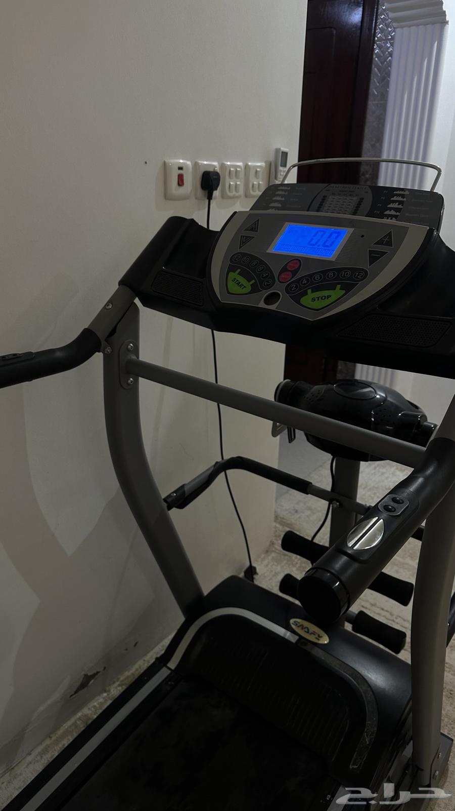 Used for walking, only one month due to lack of space at home64478183230977111