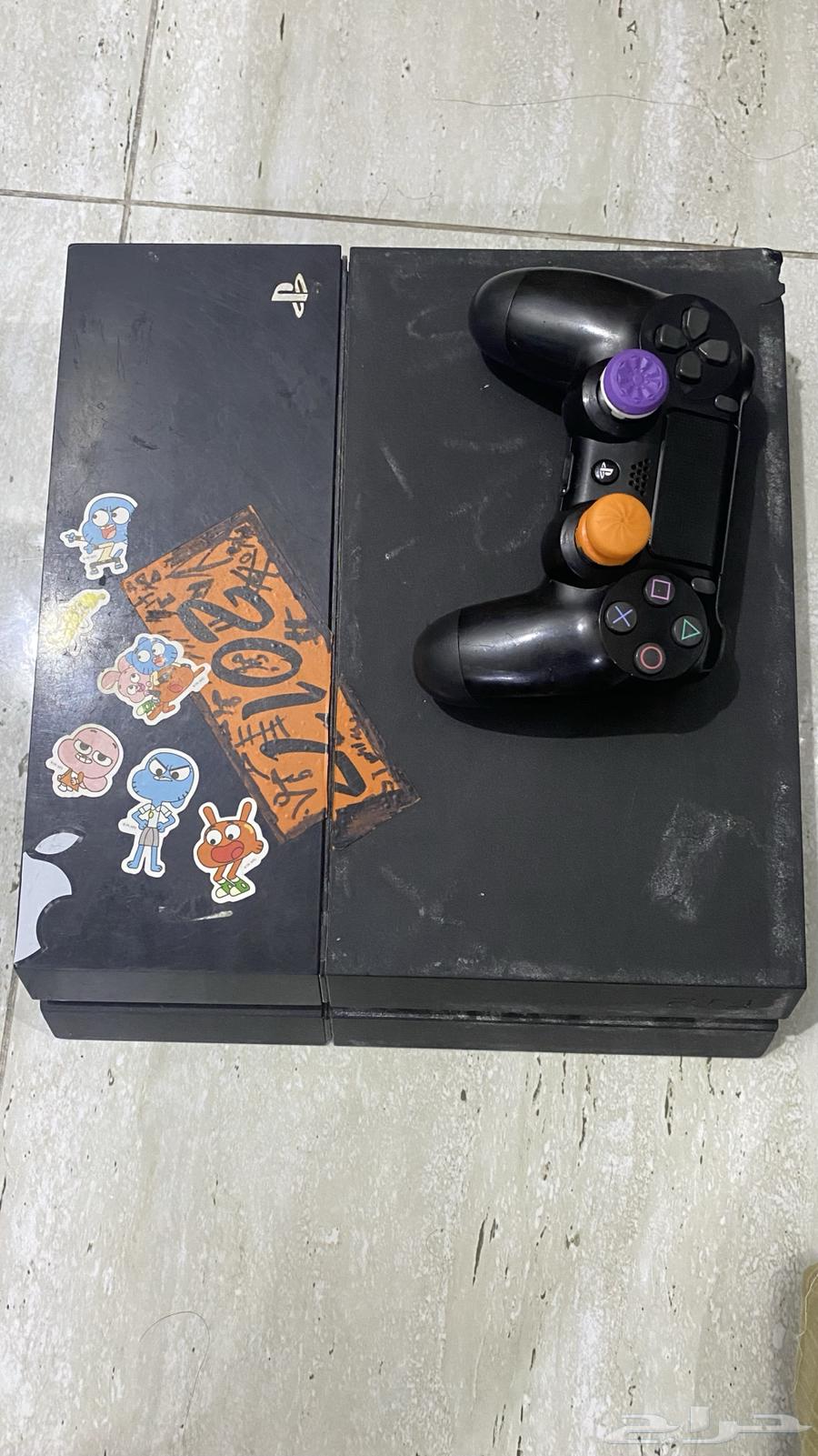 Sony 4 and screen with controllers64472644764035111