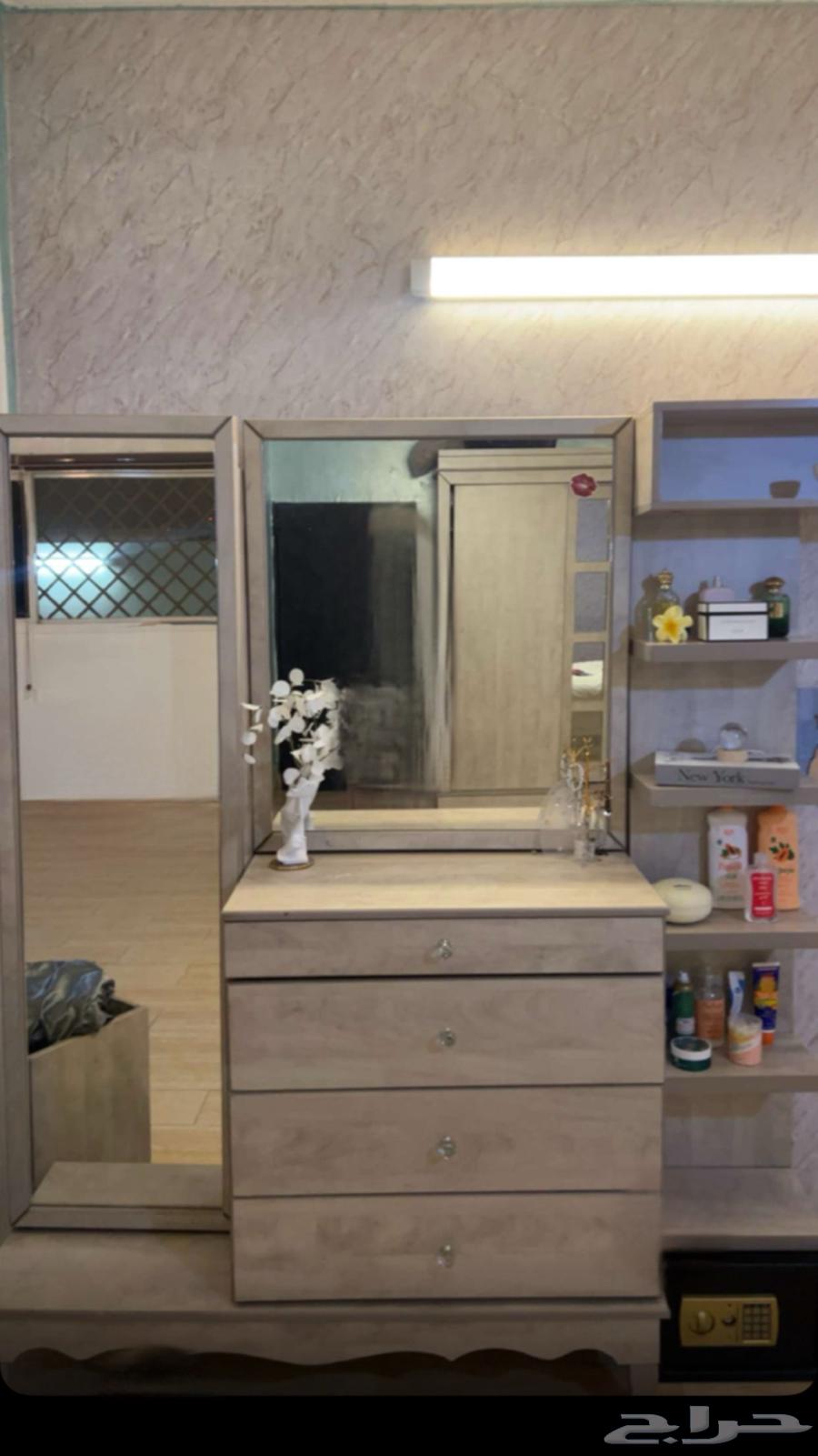 تسريحه للبيع64475626103938111