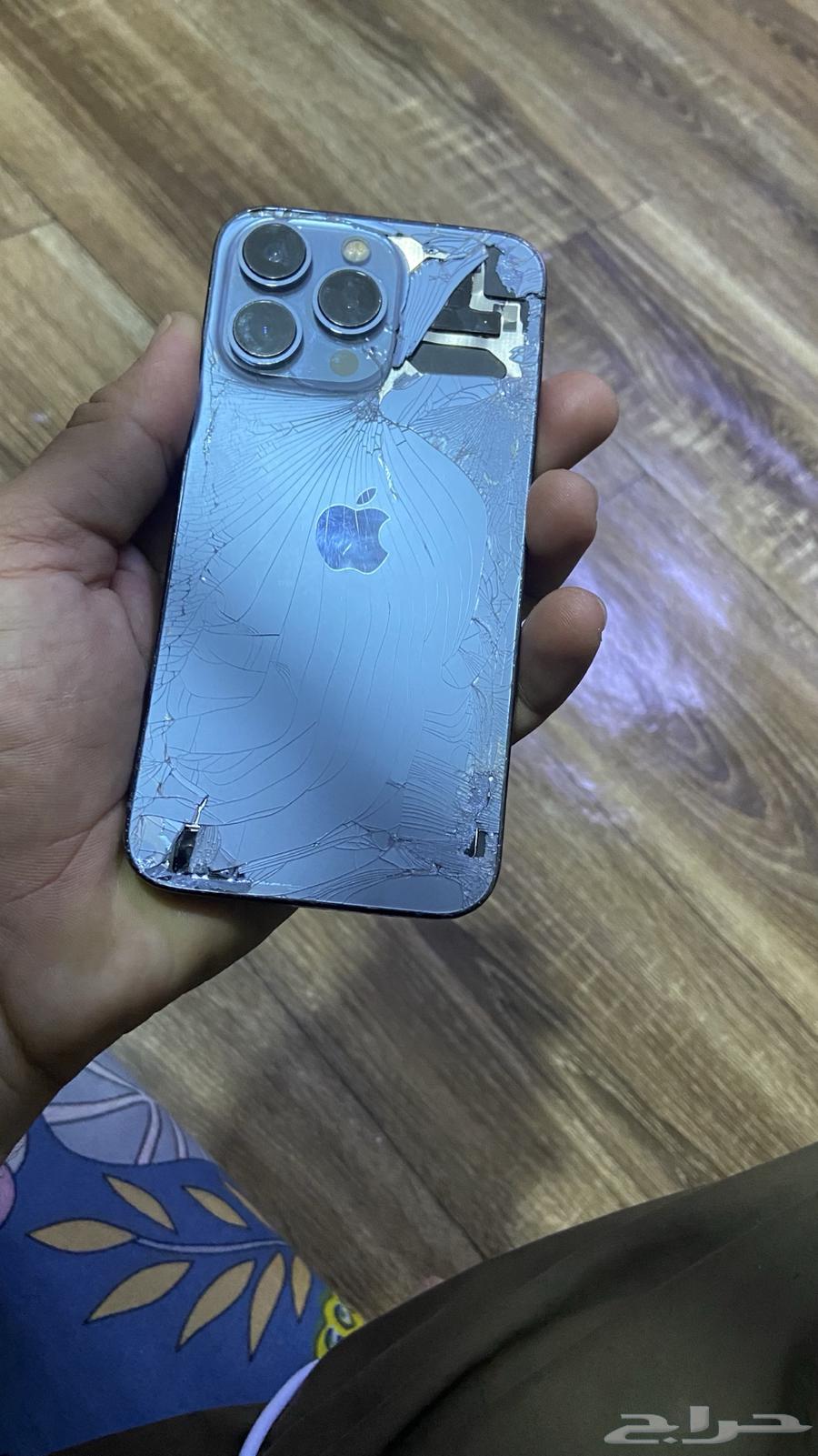 iPhone 13 Pro Max back broken. I will forget iCloud bypass. Price 70064473806109314112